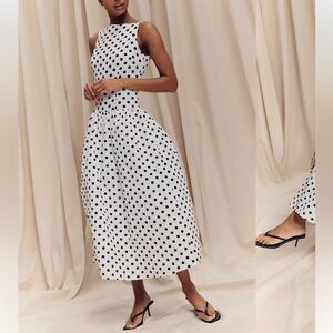 Pretty Little Thing - Polka Dot Sleeveless Dress